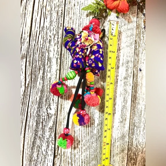 SOLD Pom Pom Lucky Elephant Keychain 🐘❤️ Handbag and Clothing Accessory - Picture 4 of 6